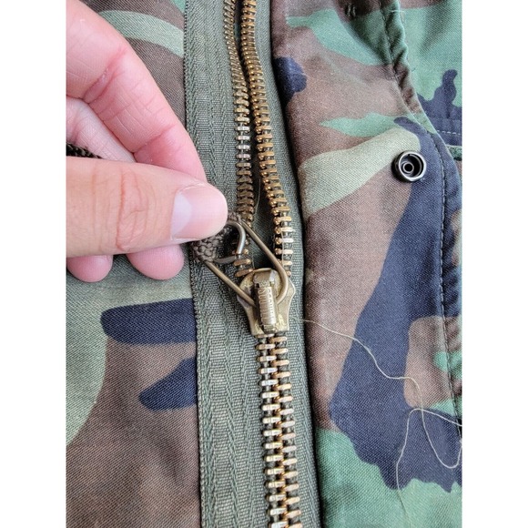 Vintage LAKEVIEW SPORTSWEAR Military CAMO Field Jacket Men's XL Insulated - Picture 7 of 16